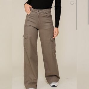 Timing Wide Leg High Rise Cargo Pants‎ In Brownish Green NWT